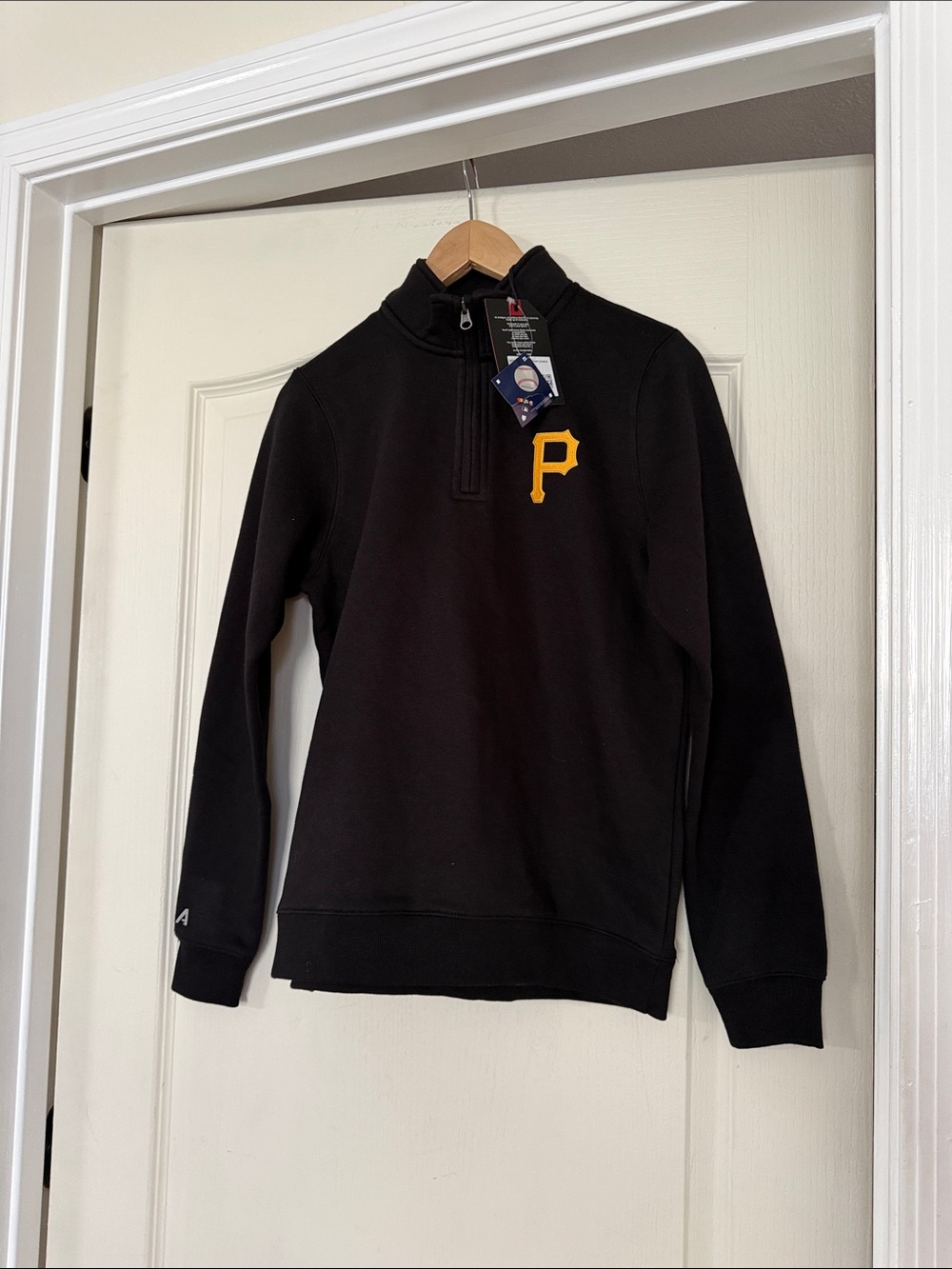 NEW MLB Antigua Women's Pittsburgh Pirates Intent Quarter Zip Pullover